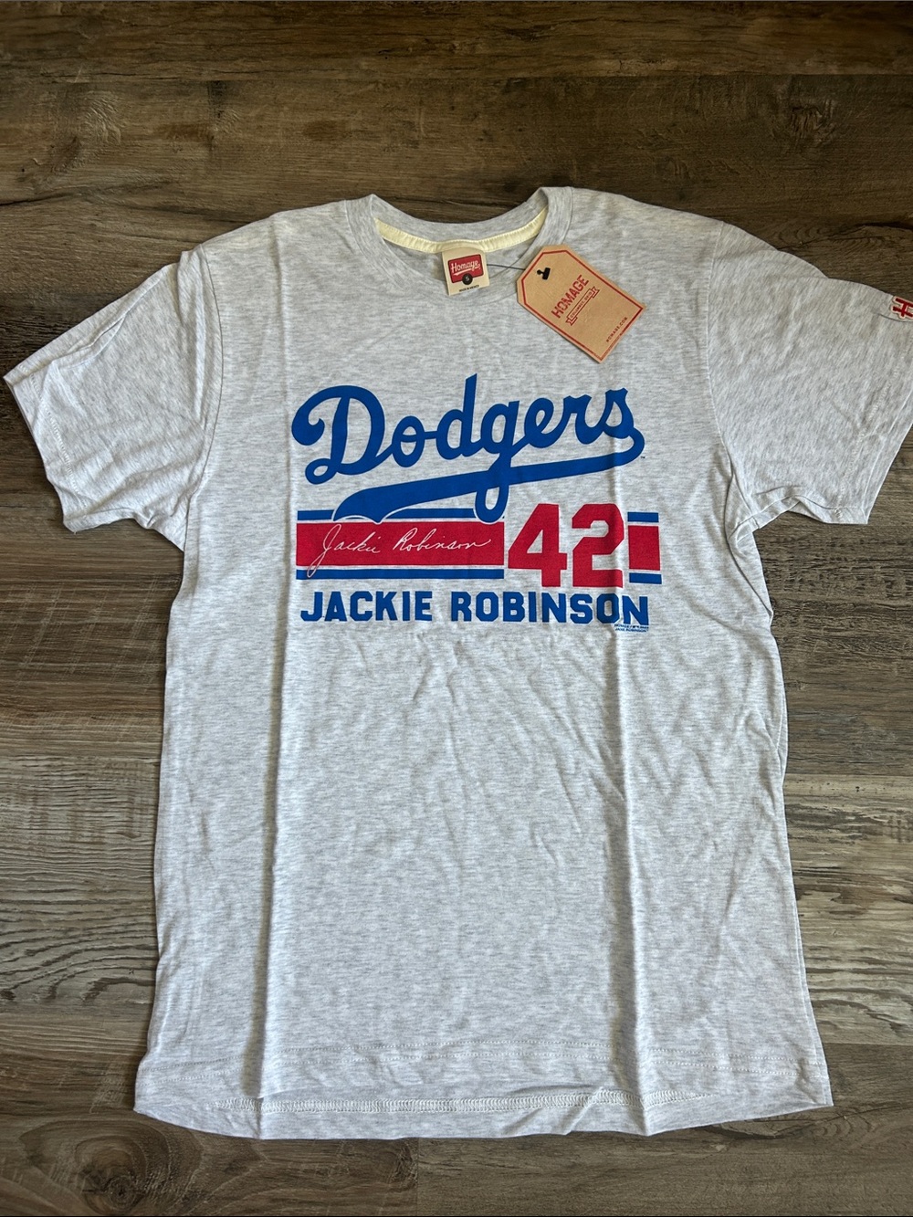 NWT Dodgers Jackie Robinson Graphic Tee - Light Gray S